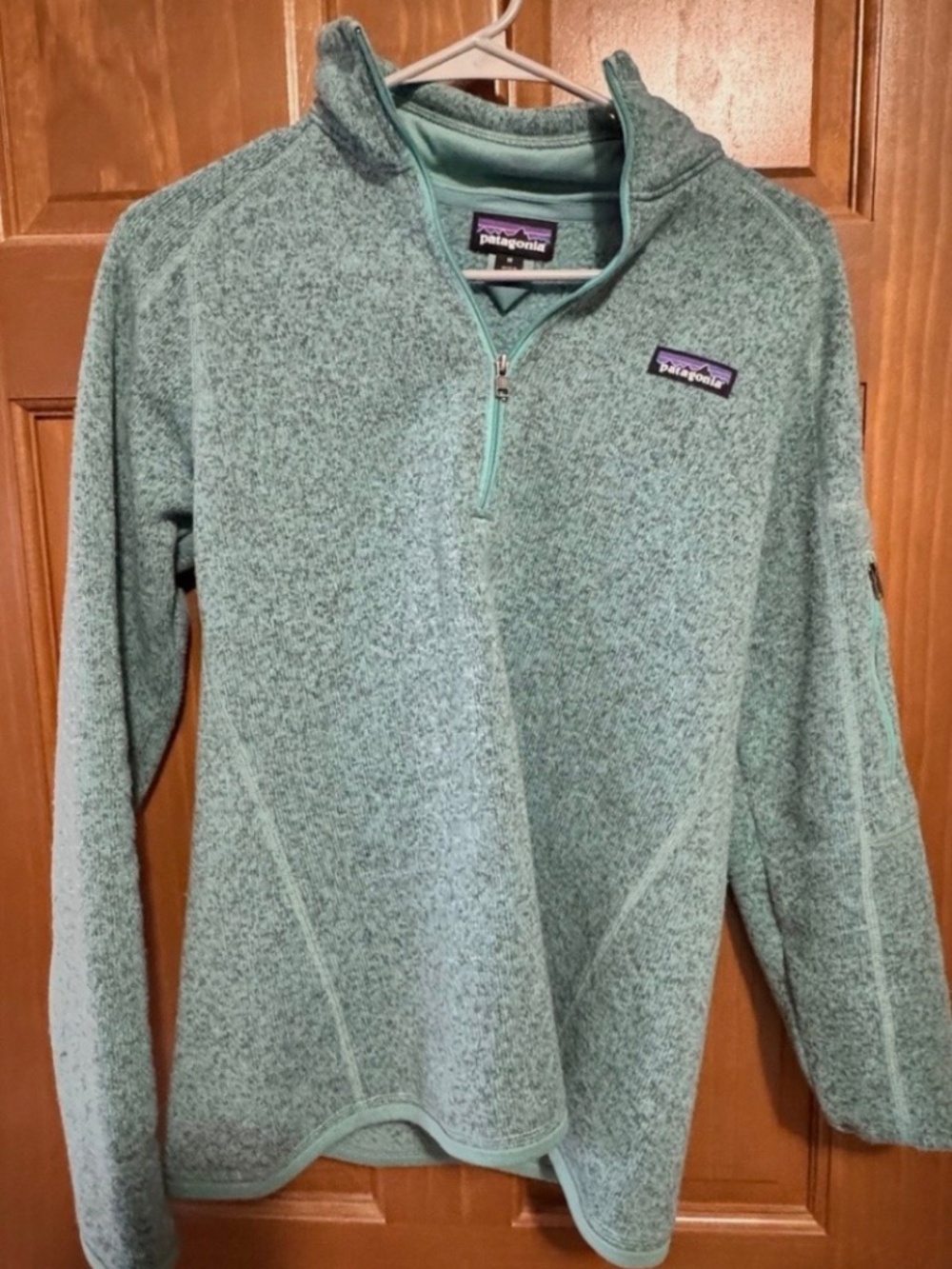 Women’s Patagonia quarter zip pullover